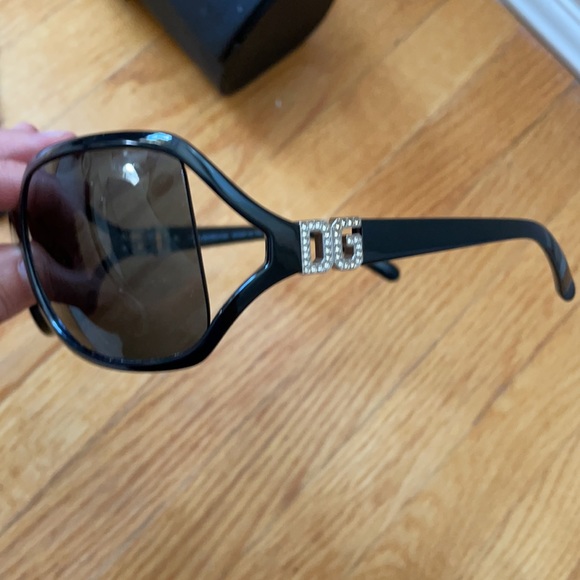 Dolce & Gabbana Women’s Sunglasses - Picture 2 of 6